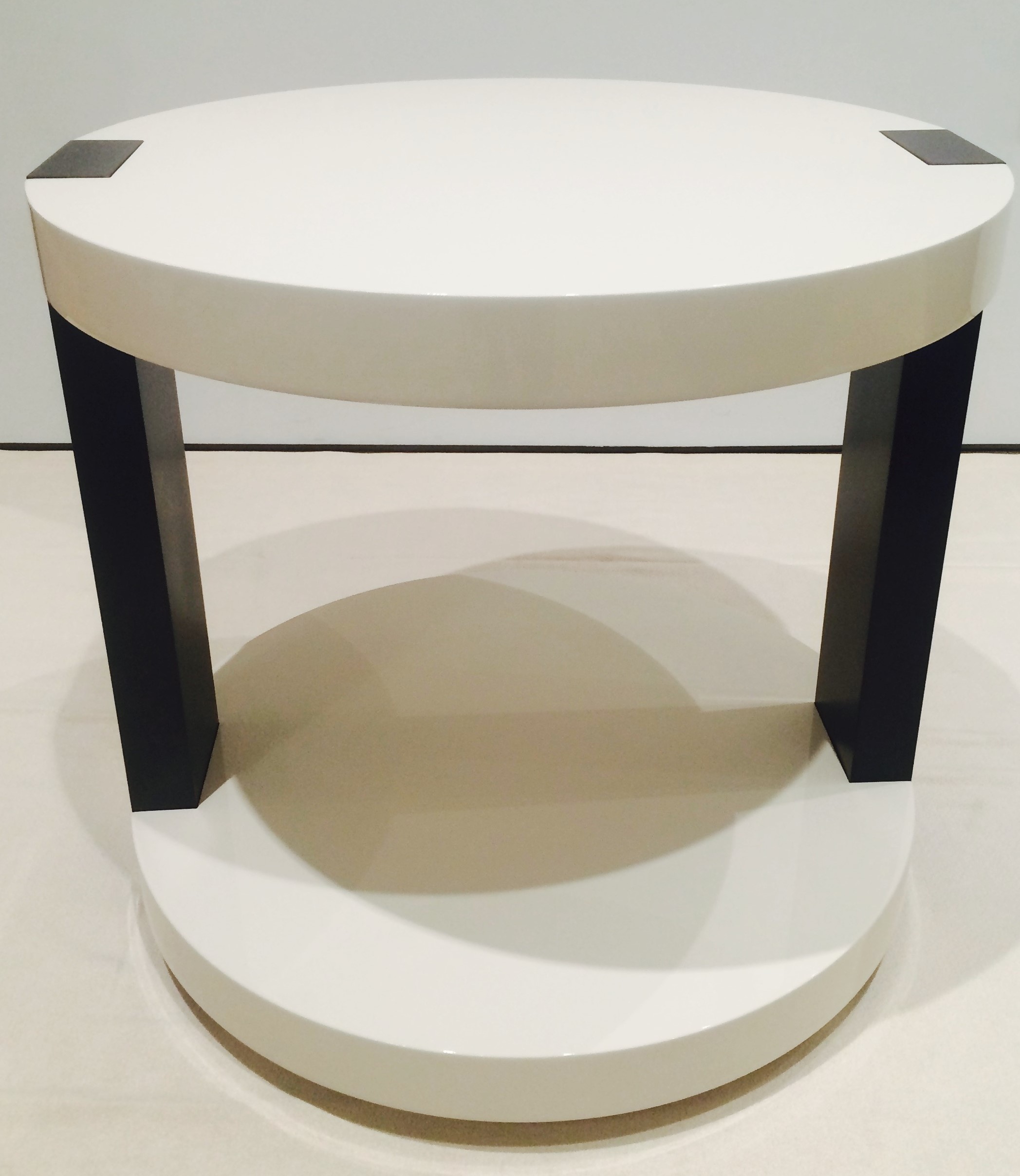 Maya Round Side Table Coraggio